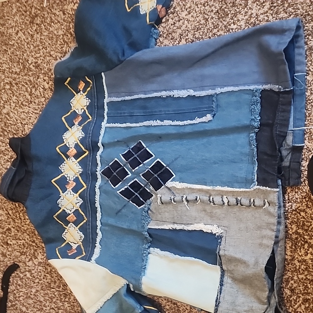 Jacket - Picture 6 of 6
